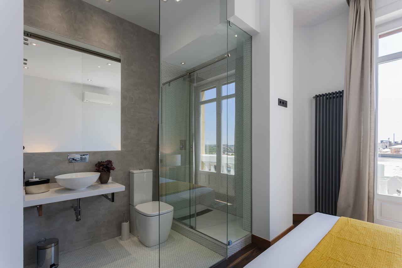 Dobo Rooms Gran Via Apartments Мадрид Екстер'єр фото