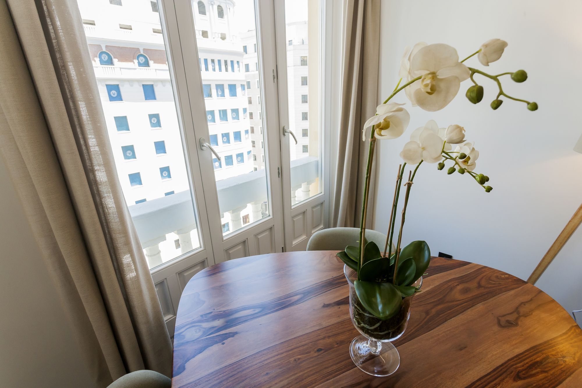 Dobo Rooms Gran Via Apartments Мадрид Екстер'єр фото